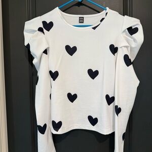 SHEIN White and Black Heart Long Sleeve Kids Top